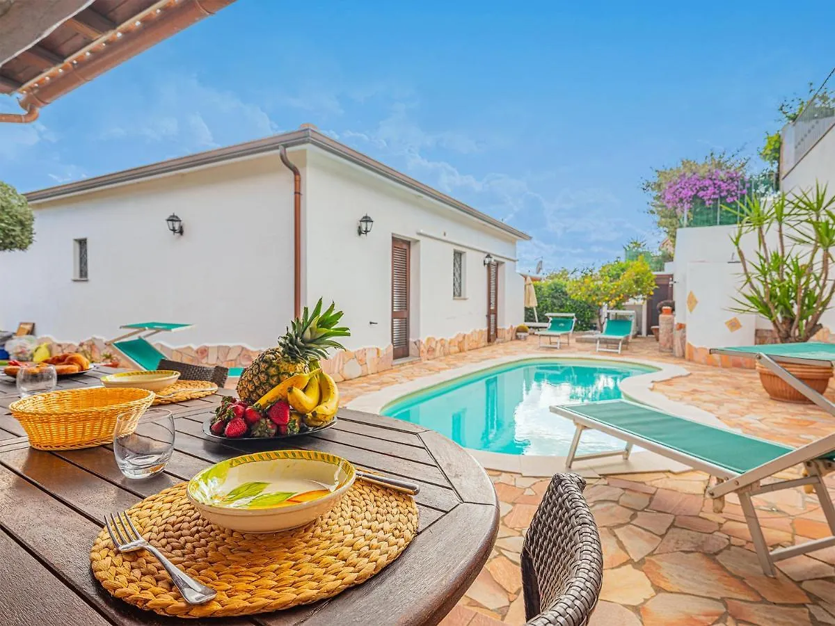 Sardinia Family Villas - Villa Donatella With Private Pool Arzachena