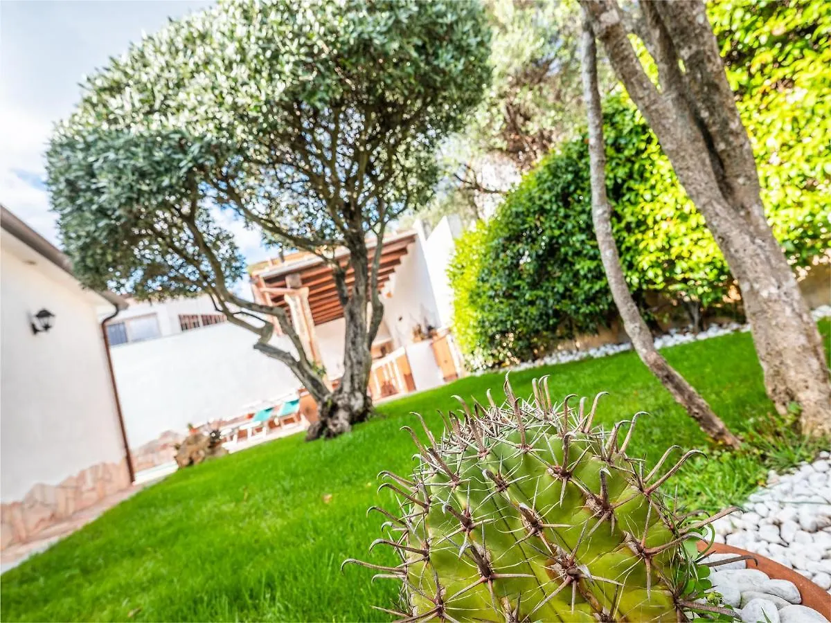 Sardinia Family Villas - Villa Donatella With Private Pool Arzachena