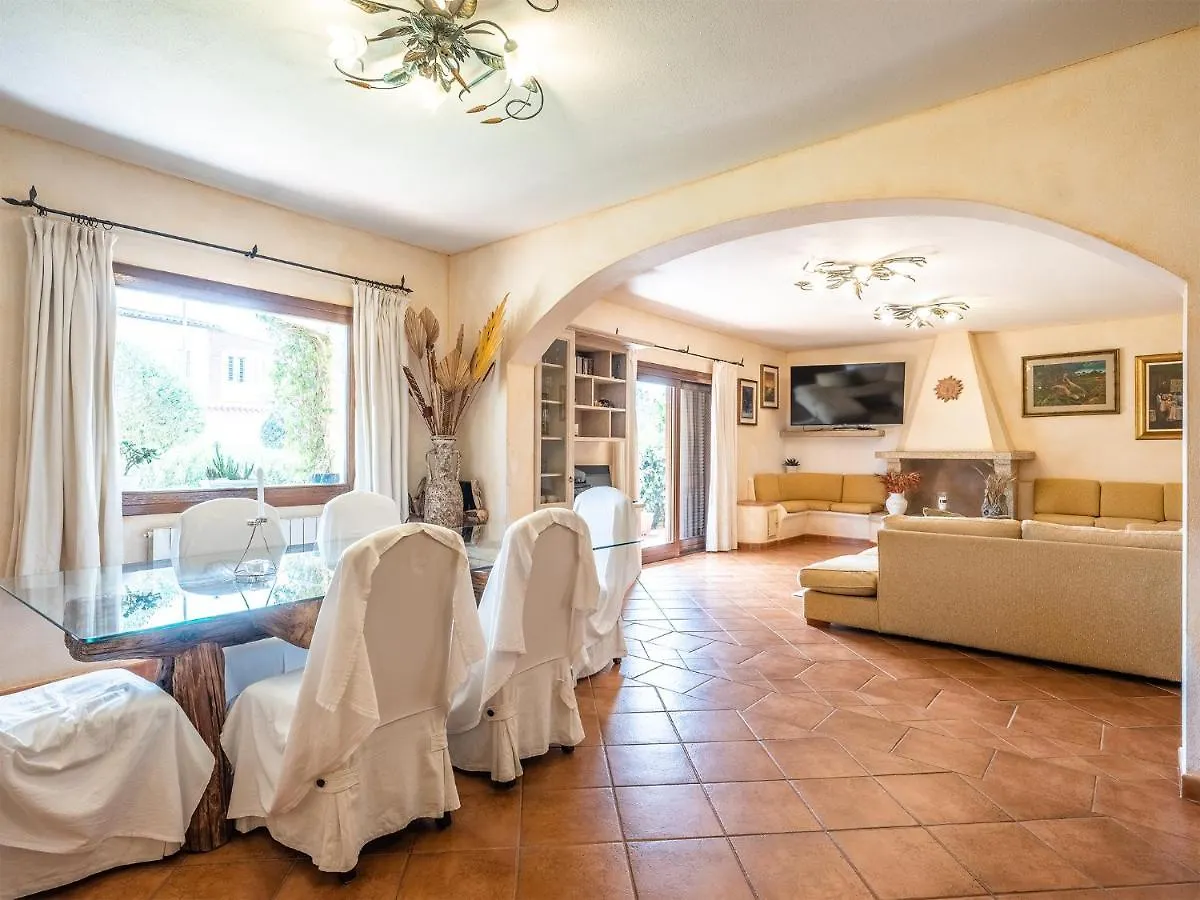Sardinia Family Villas - Villa Donatella With Private Pool Arzachena Italy